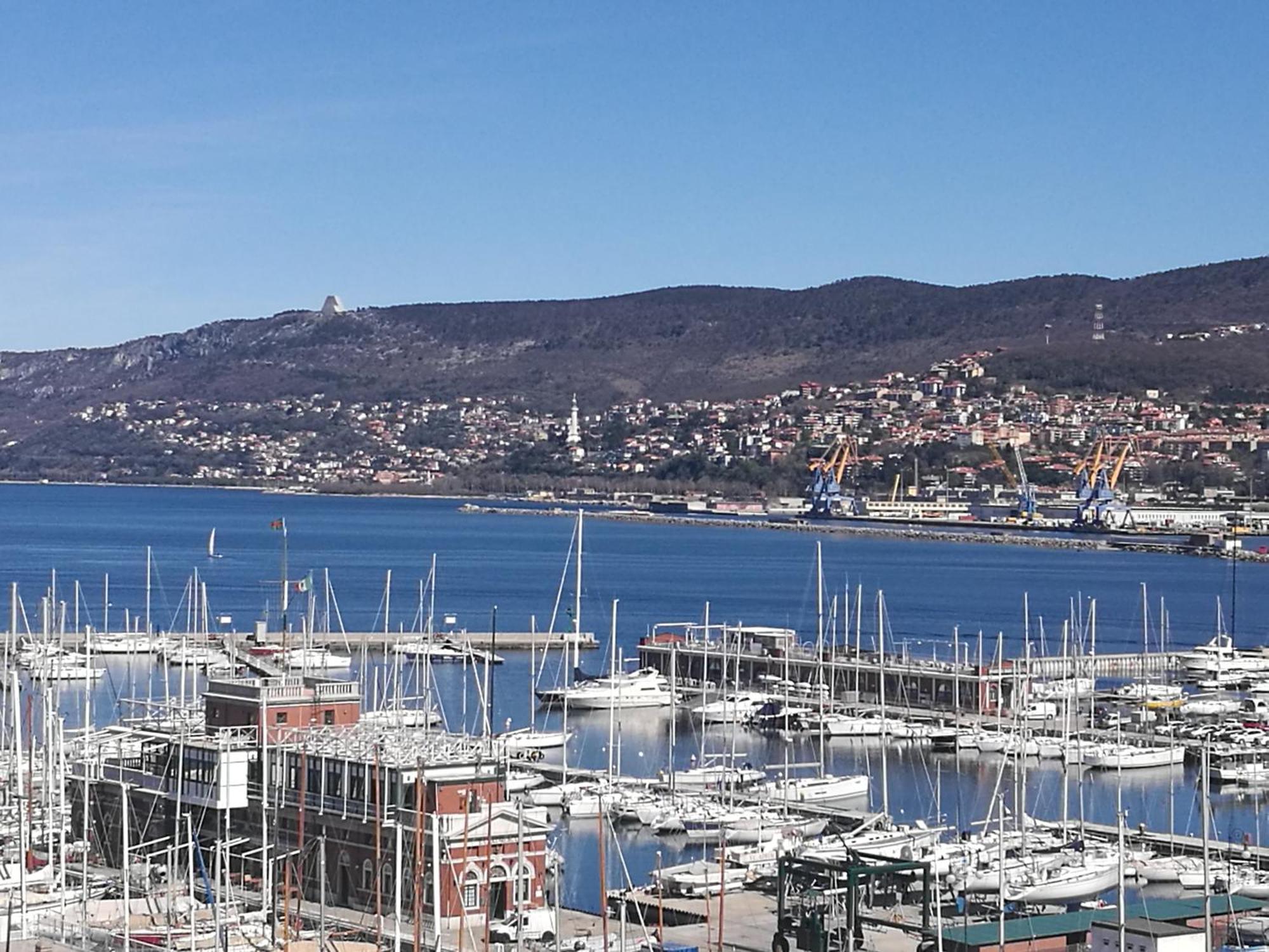 Trieste Living Exterior foto